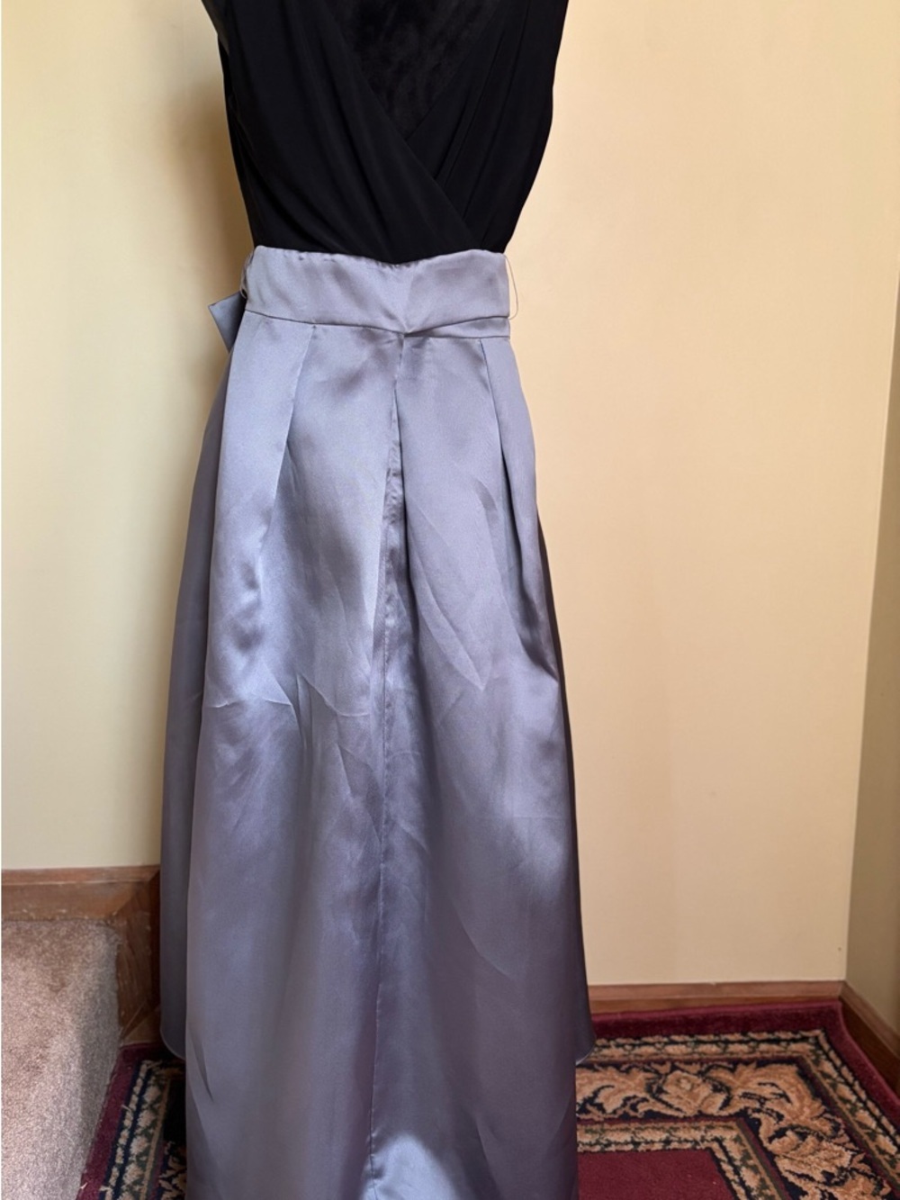 Lauren Ralph Lauren High-Low Fit & Flare Dress in Black and Gray 12 Quiet Luxury - Picture 5 of 14
